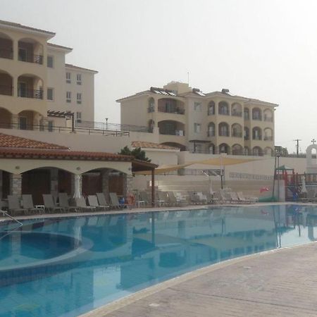 Cozy 2 Bedrooms Apartment In Complex With Swimming Pools And Beautiful View Paphos Ngoại thất bức ảnh